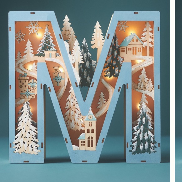 R Wonderland light up Letters - Picture 11 of 17